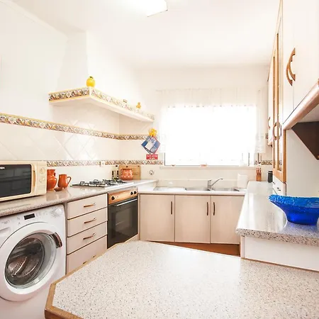 Bed and breakfast Rivers Nation Surf Camp Atouguia Da Baleia