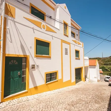Rivers Nation Surf Camp Bed and breakfast Atouguia Da Baleia